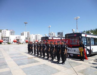 躍迪移動(dòng)警務(wù)室亮相第八屆中國(guó)新疆喀什中亞南亞商品貿(mào)易會(huì)